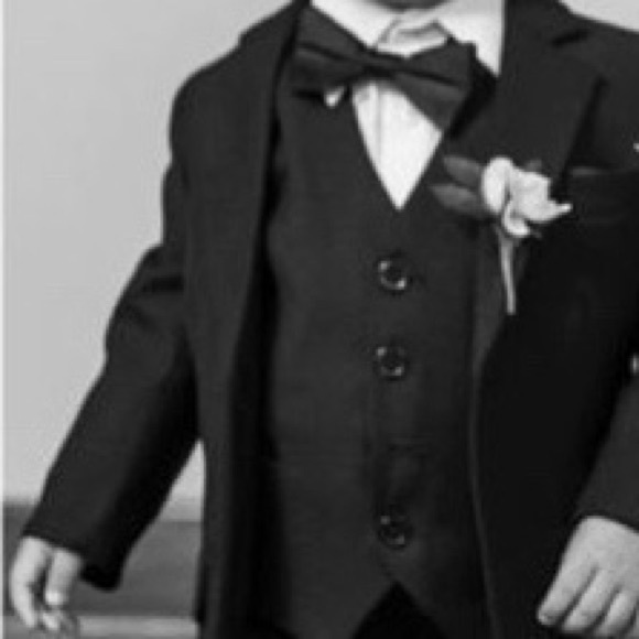 Complete suit for toddler - Picture 2 of 6